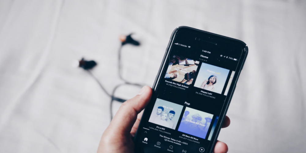 Spotify Boosts Its Apps with New Features image