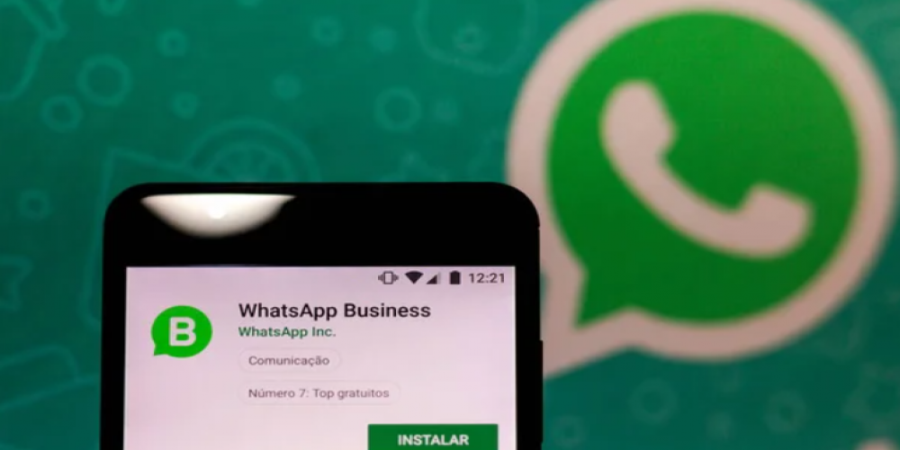 WhatsApp Will Add More Messages Reactions for Android Devices image